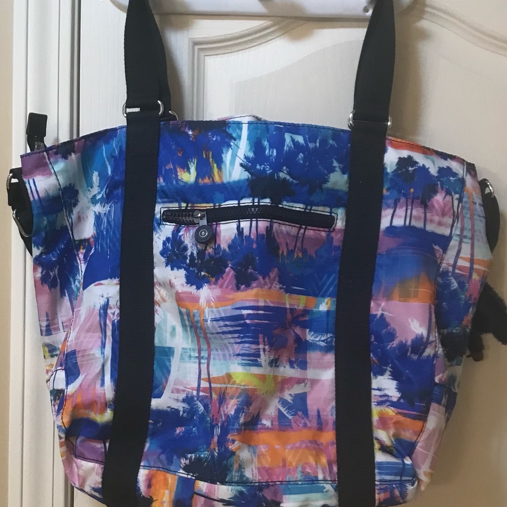KIPLING TOTE